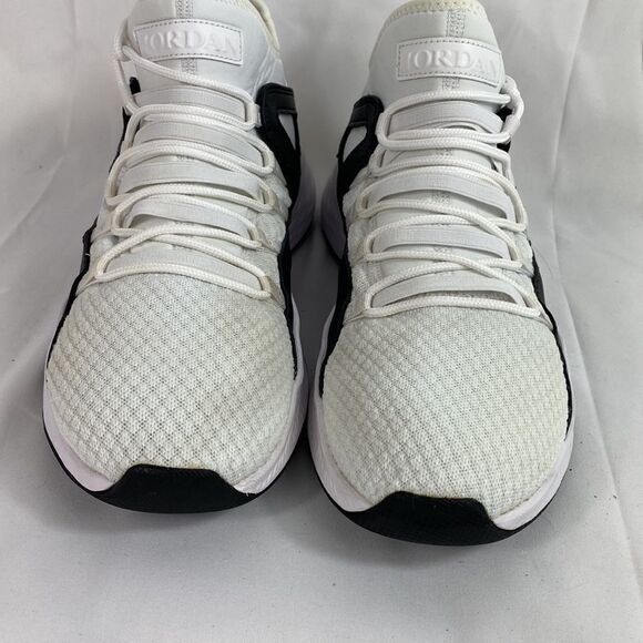 Nike Air Jordan Formula 23 “White Black” size 8.5 - Picture 3 of 9